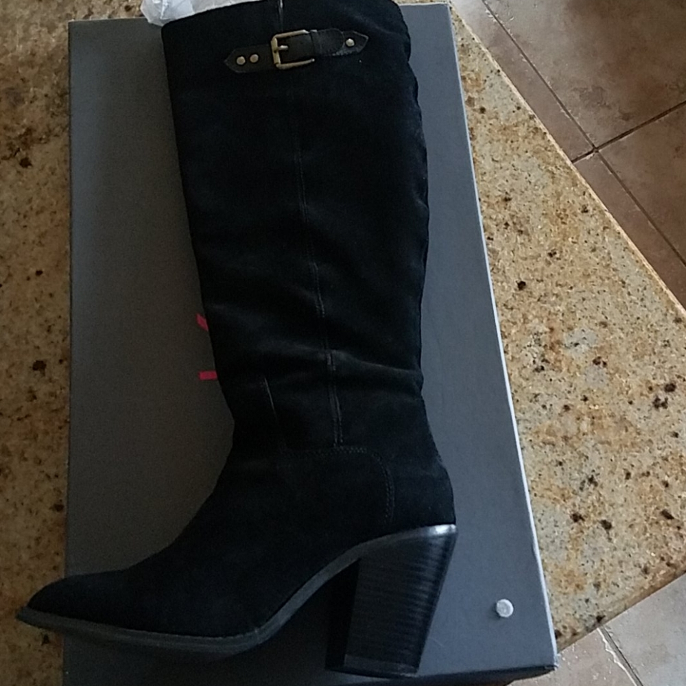 Kelsi Dagger black suede boots